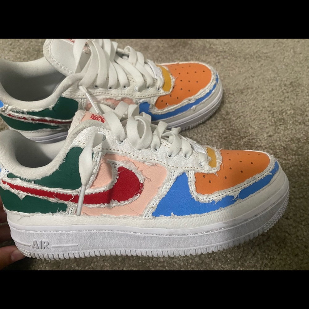 Tear Away Nike Air Force 1